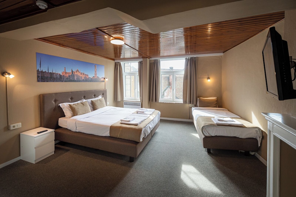 Hotel Cavalier — Brugge — photo 3
