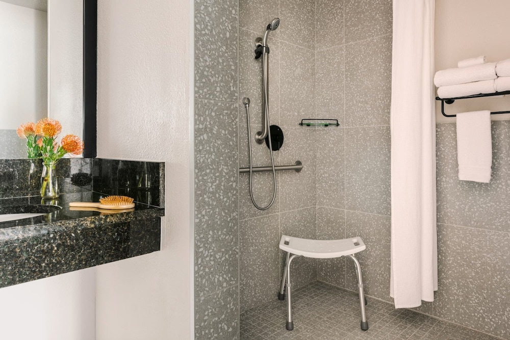 Voco Kissimmee Orlando By IHG - photo 10