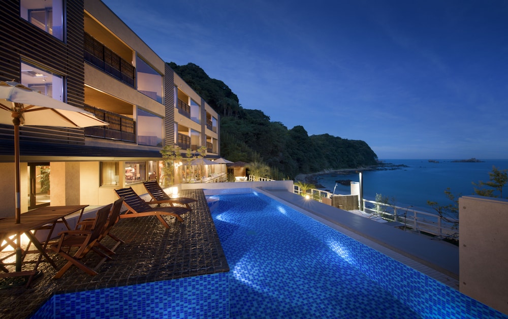 The Spa Resort Bettei Rakuyu in Shimoda, Japan