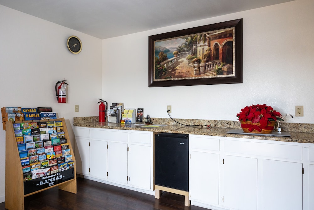 Nendels Inn & Suites - photo 3