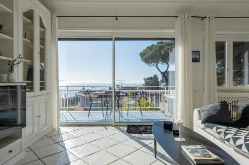 Petrarca 20A Napoli — 4-Star Luxury Hotel in Naples, Italy