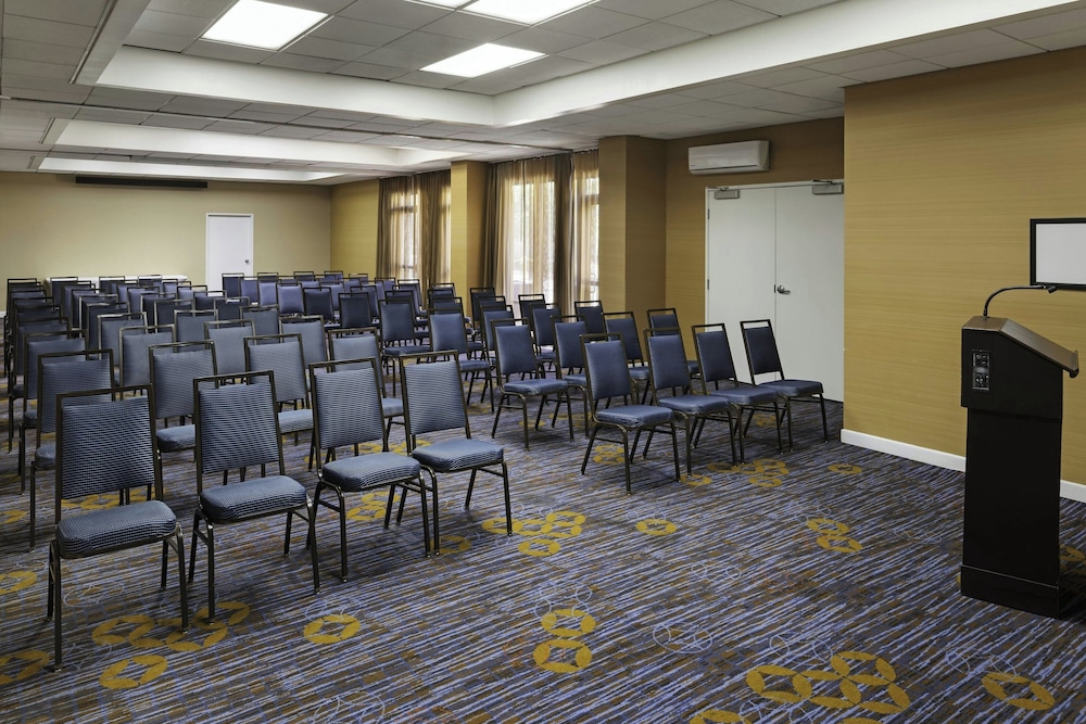 Courtyard by Marriott Riverside UCR Moreno Valley Area - photo 25