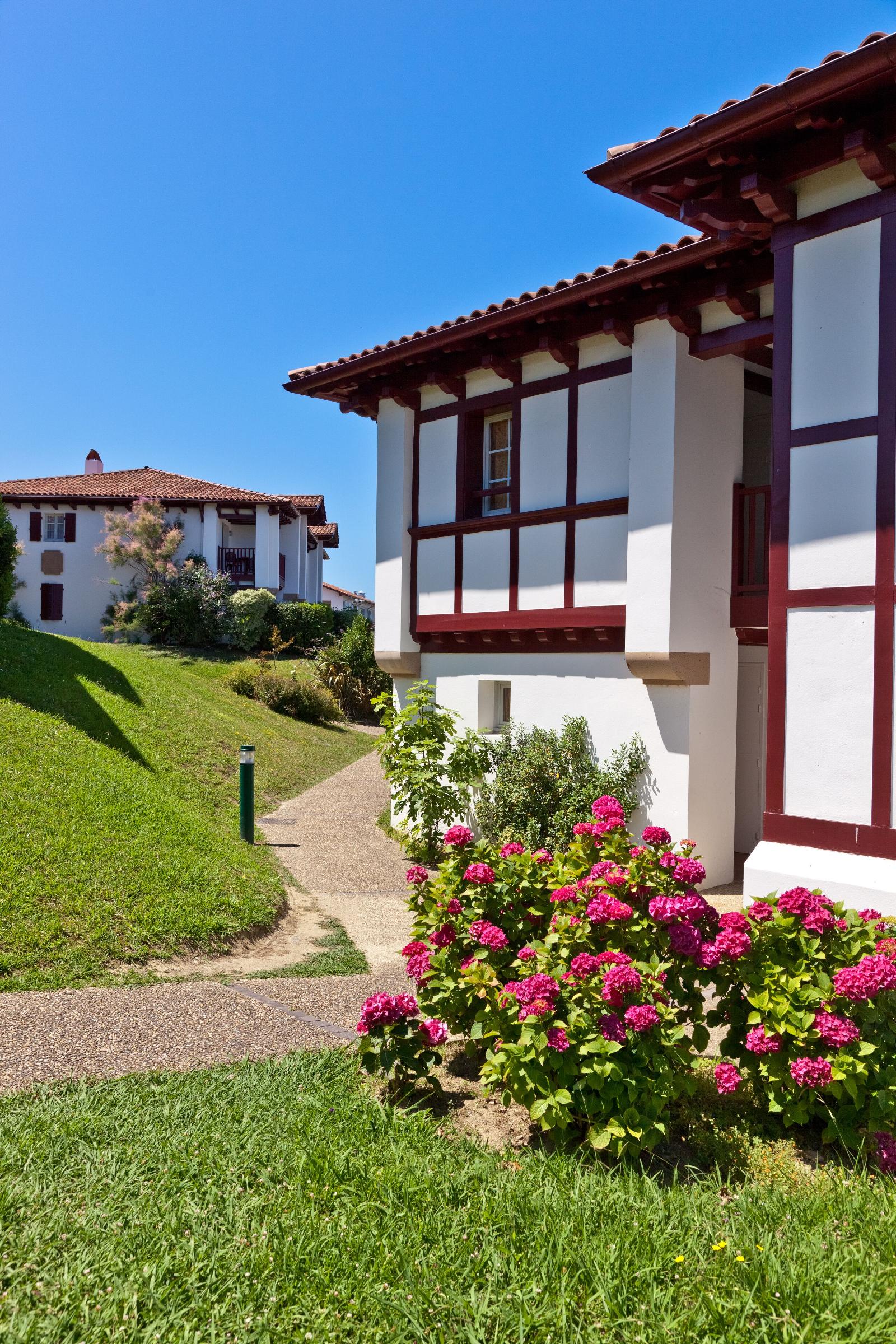 Village Vacances Azureva Hendaye — hotel in Hendaye