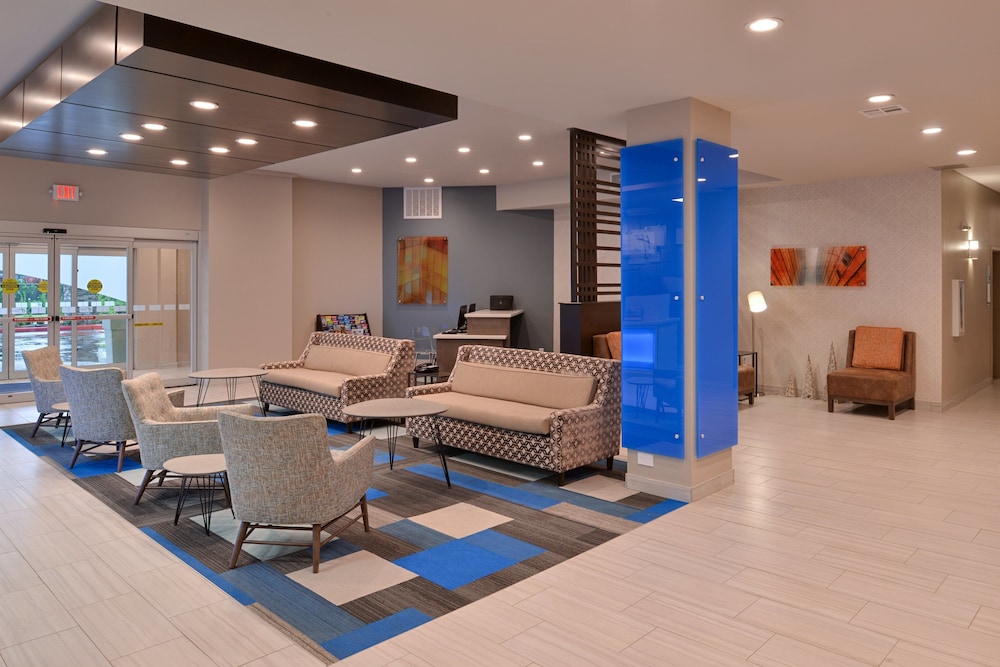 Holiday Inn Express & Suites Houston E Pasadena by IHG - photo 48