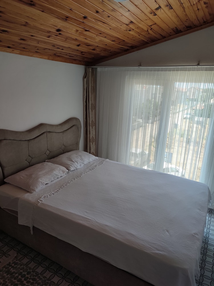 Bazyel Apart Otel — Ezine — photo 3