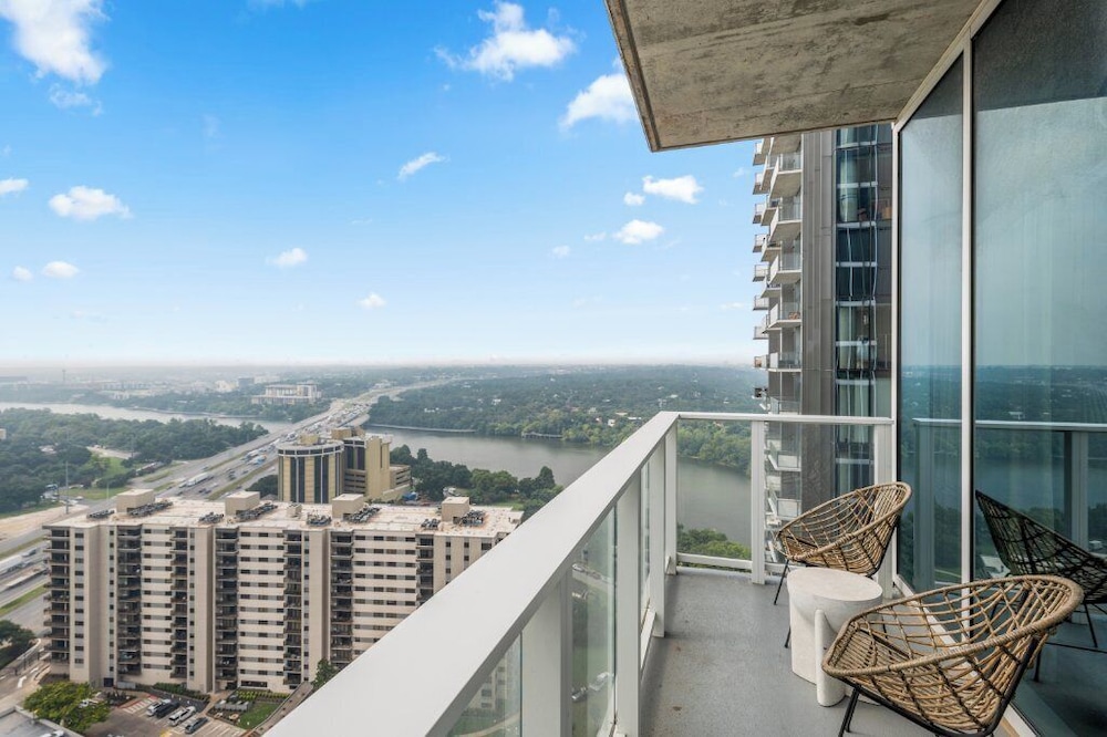 Austin Condo Hotel - photo 579