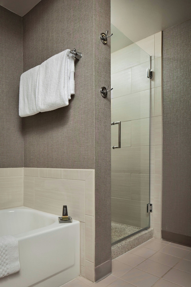 Chicago Marriott Suites Deerfield - photo 39