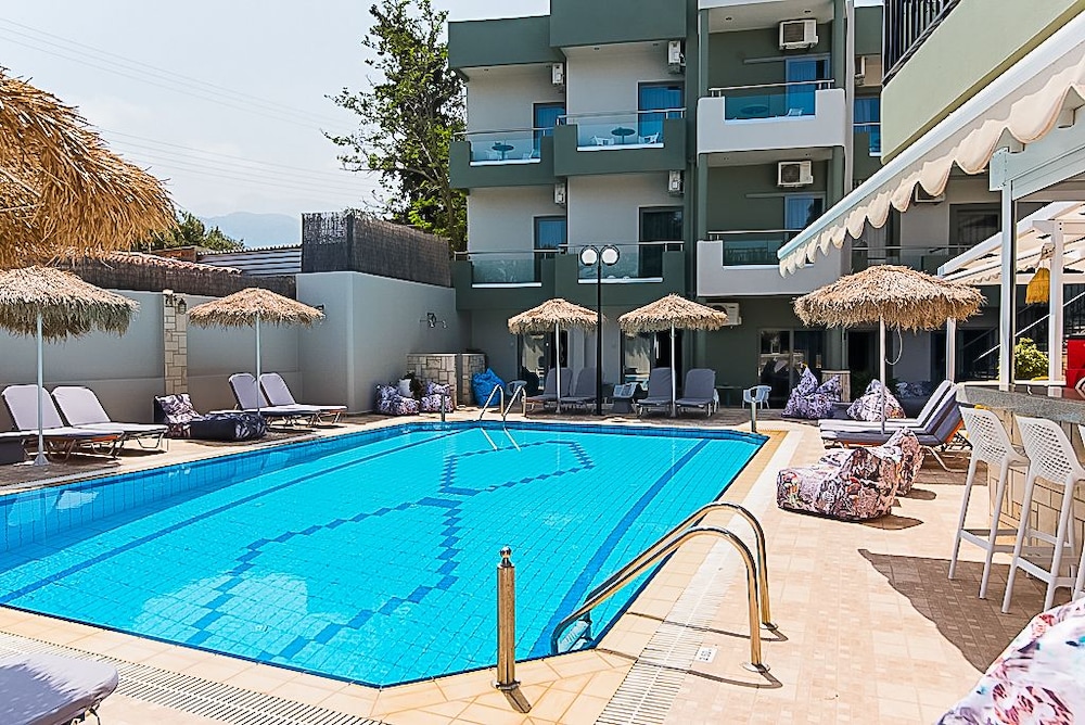 Sunshine Boutique Hotel — 4-Star Luxury Hotel in Malia, Greece