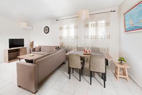 Kostas 3 — 4-Star Luxury Hotel in Kos, Greece