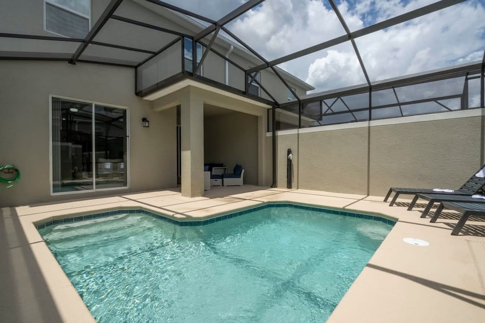 Fantastic 4 Bd w Pool at Storey Lake Resort 2709 - photo 42