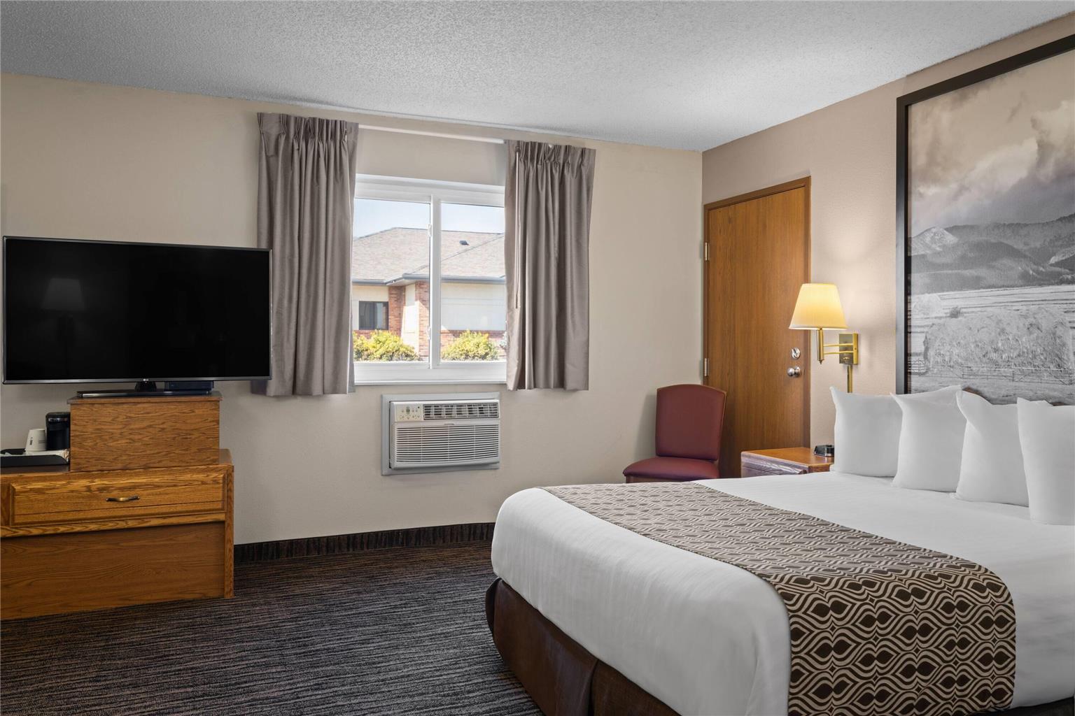 Super 8 by Wyndham Lewistown - photo 17