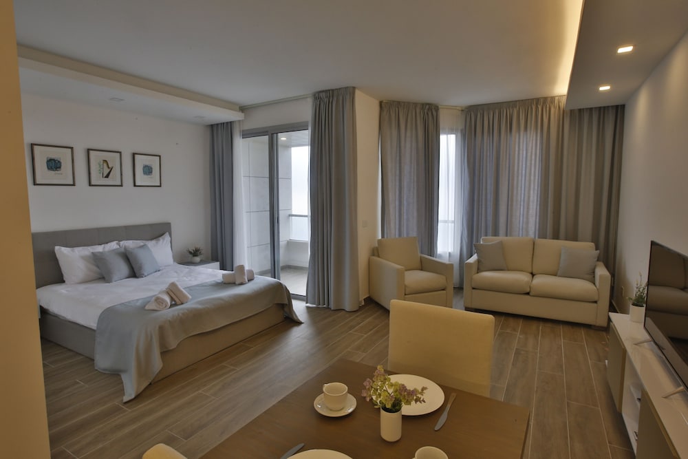 Particulier Serviced Apartments — 4-Star Luxury Hotel in Beirut, Lebanon