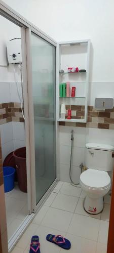 Lakeshore Villa — San Benito — photo 5