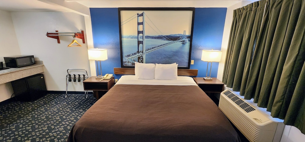 Hotel Belmont - photo 8