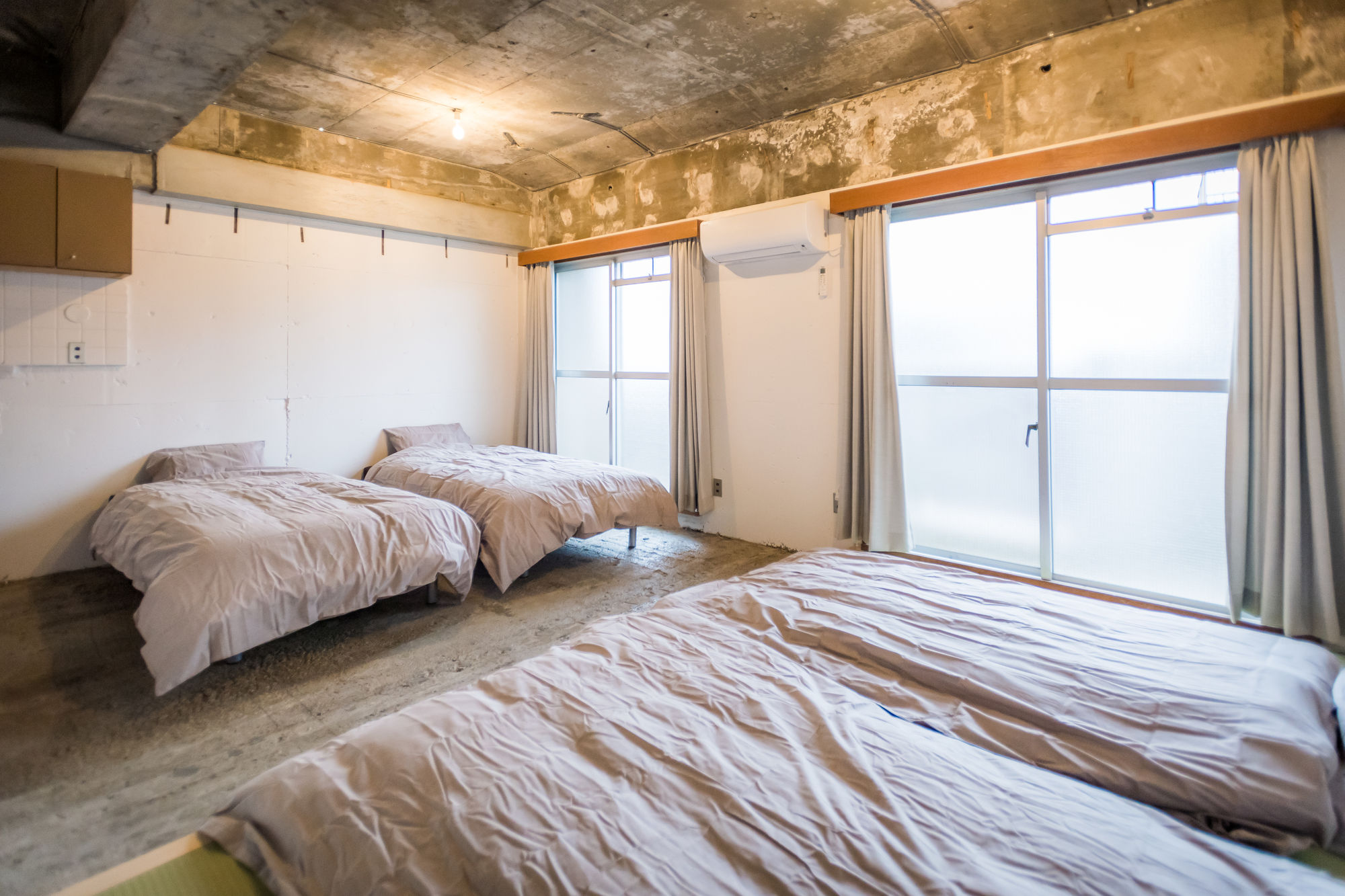 Shibamata FU TEN Bed and Local