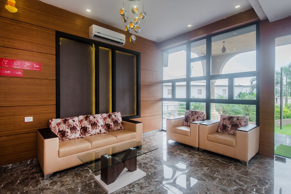 Oyo 18290 Sai Residency — Bhiwandi