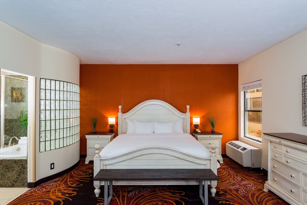 Hampton Inn St George - photo 5