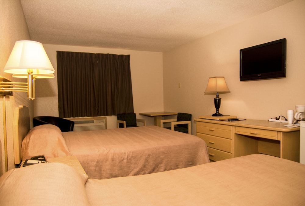 Morden Motor Inn — Morden — photo 5