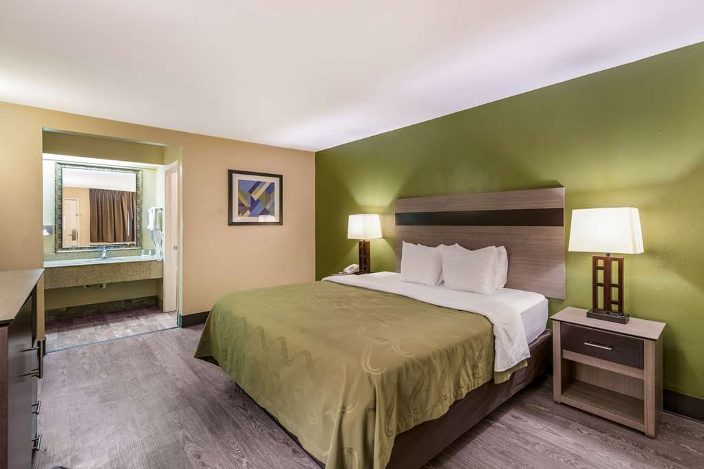 Quality Inn & Suites Garland East Dallas - photo 8