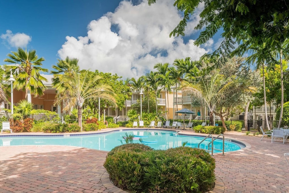 Coral Palm by Avantstay Key West Walkable Gated Community & Shared Pool - featured photo