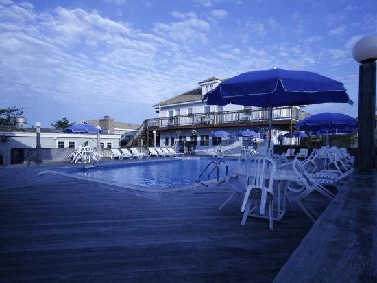 Fire Island Hotel - photo 10