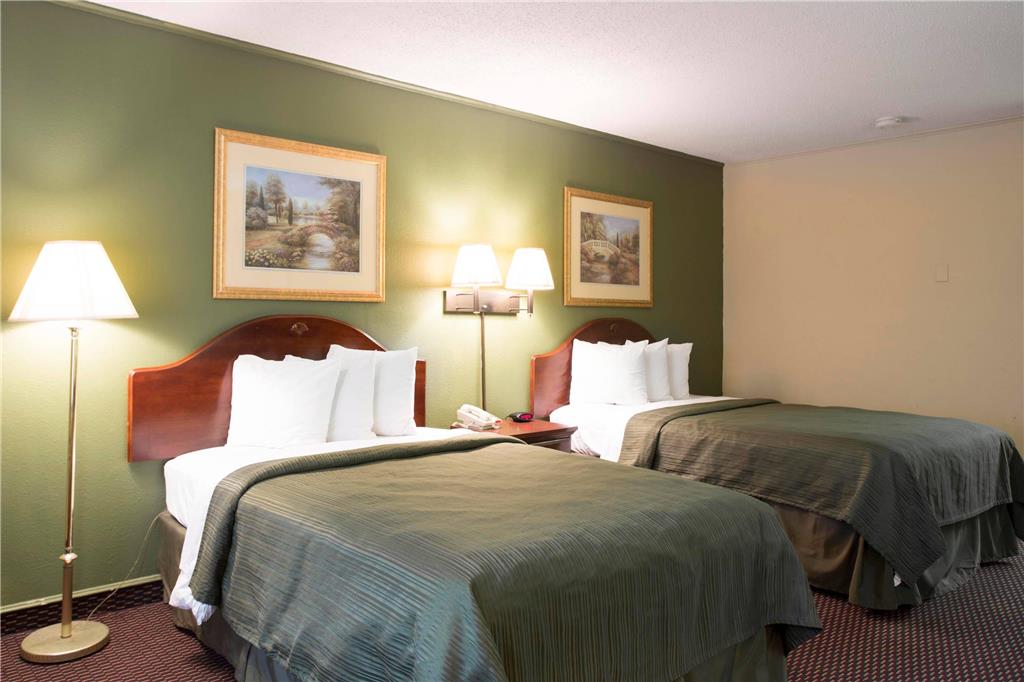 Rodeway Inn Harbison Area - last minute hotel in Columbia
