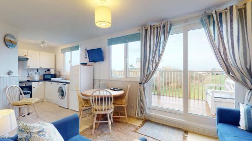 B07 Sea Esta B7 Riviere Towans in Hayle, United Kingdom