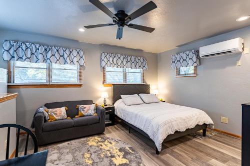 Sea Cave OBX gem private studio couple's nest — 4-Star Luxury Hotel in Kill Devil Hills, United States