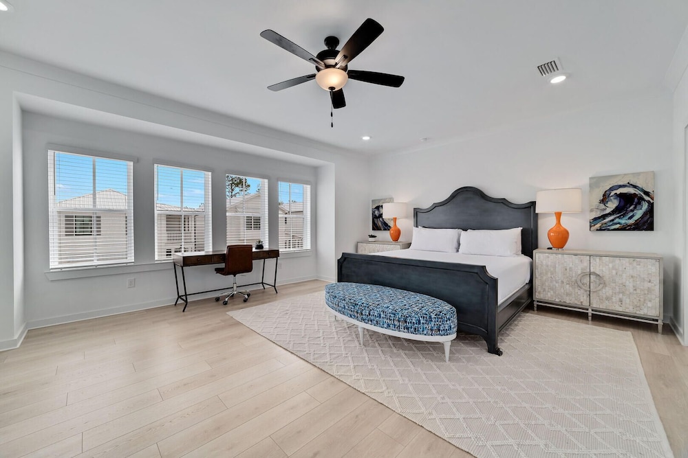 The Orangery — Orange Beach — photo 4