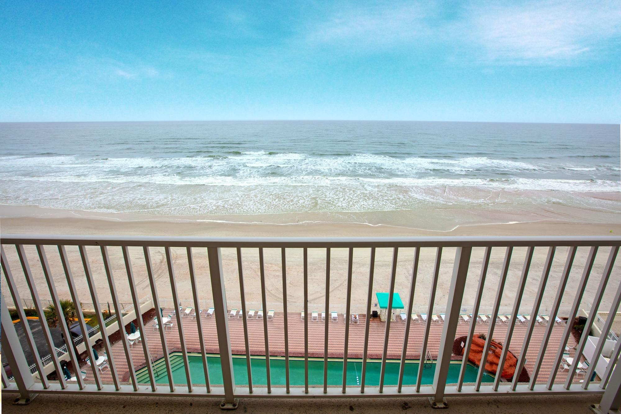 Harbour Beach Oceanfront Resort - photo 22