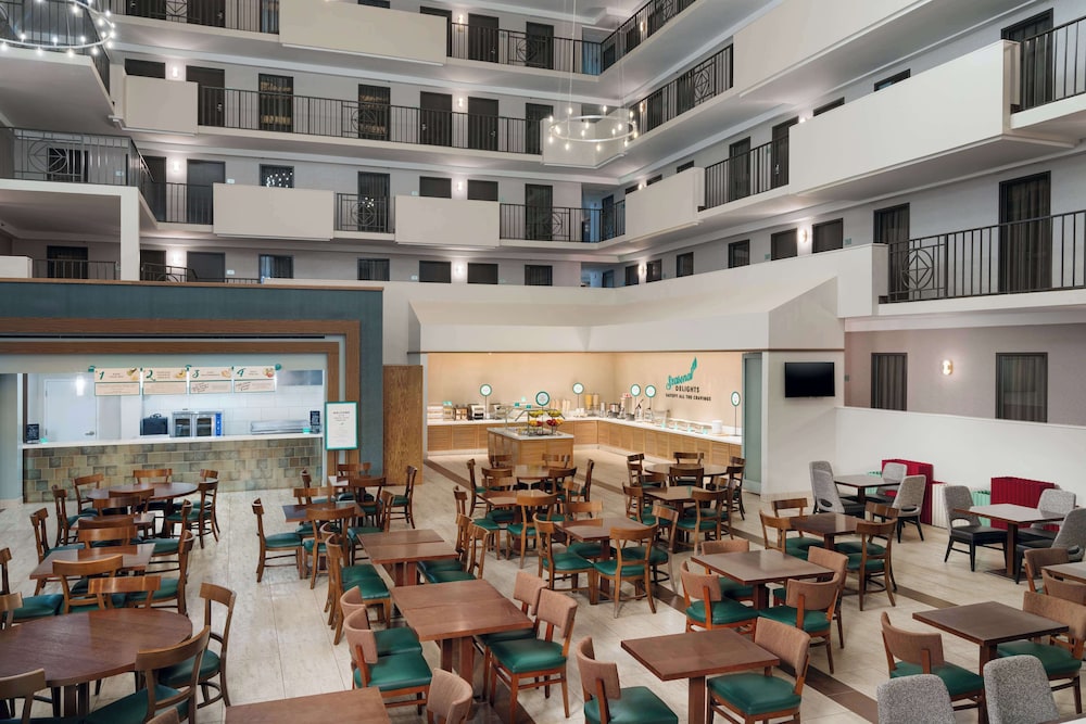 Embassy Suites by Hilton Memphis East Germantown Area - photo 39