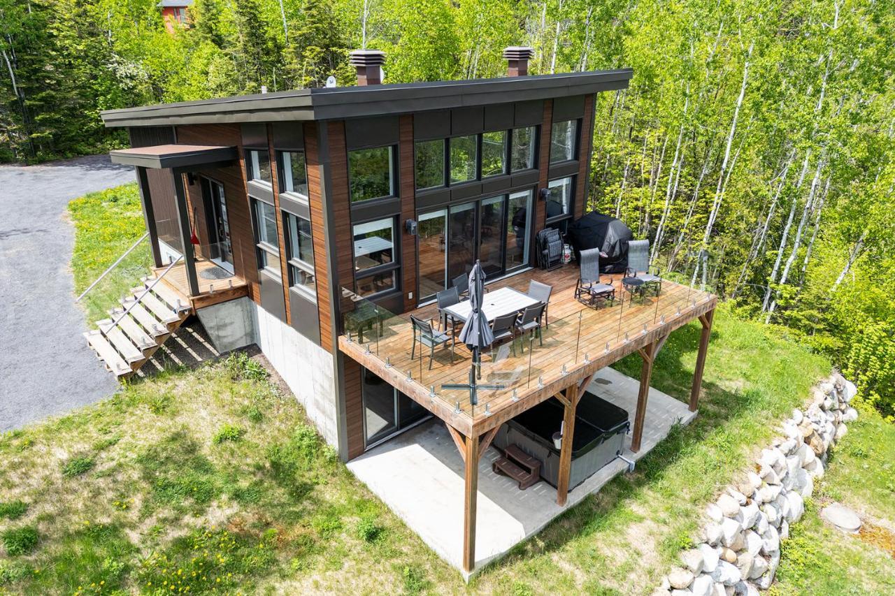 Oasis by the River - last minute hotel in Unknown City