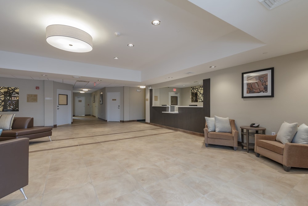 Candlewood Suites Mishawaka North by IHG - photo 36