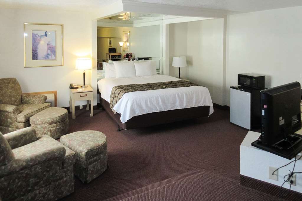 Clarion Hotel Rock Springs Green River - photo 5