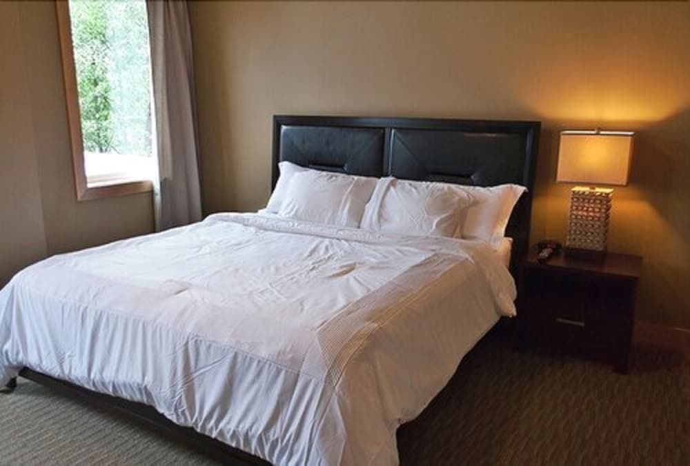 Sitka Hotel and Restaurant - photo 7