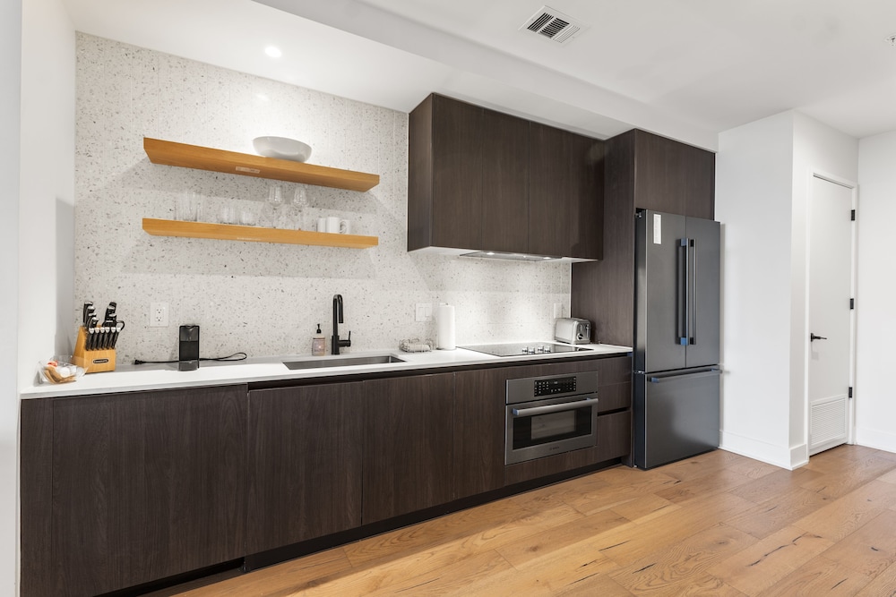 Austin Condo Hotel - photo 348