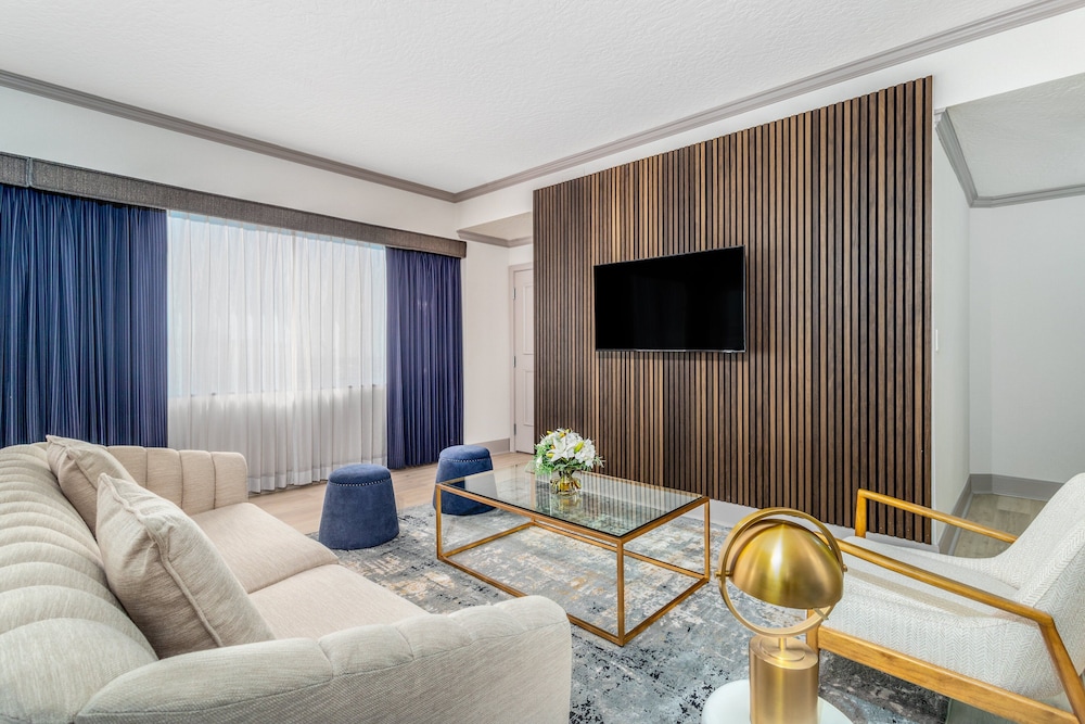 Crowne Plaza Los Angeles Harbor Hotel by IHG - photo 21