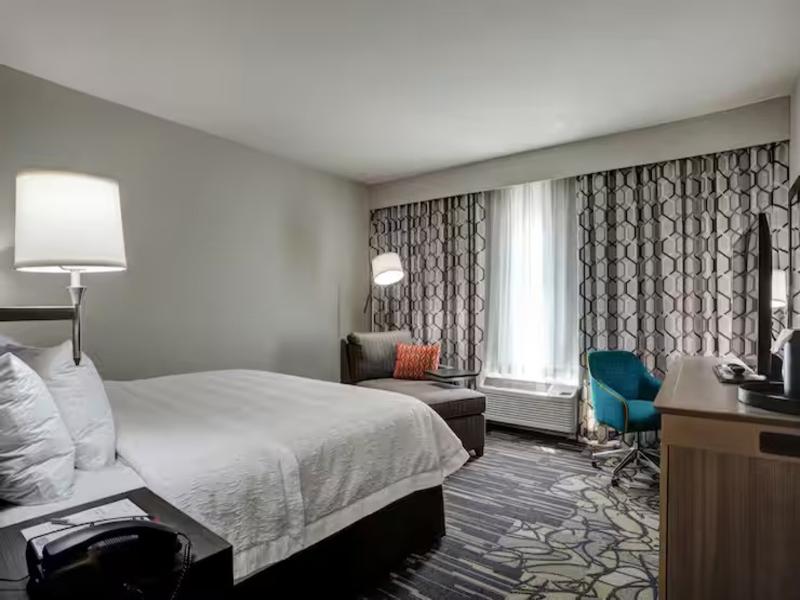 Hampton Inn & Suites Ardmore - photo 50