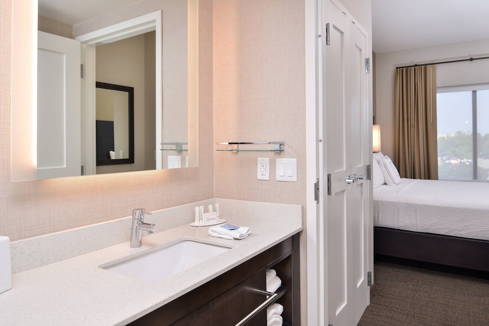 Residence Inn by Marriott Charlotte Northlake - photo 9