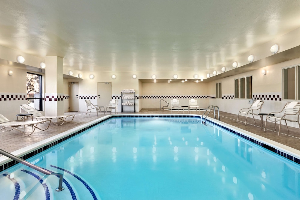 Hampton Inn Houston Willowbrook Mall - photo 16