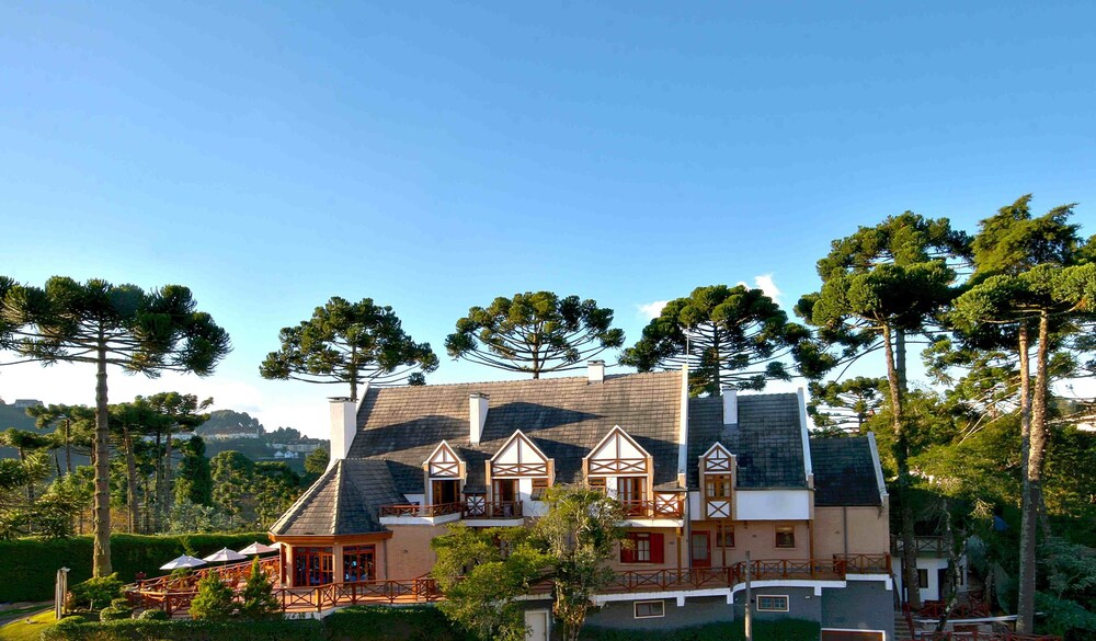 Pousada Campos De Provence - carbon neutral hotel in Campos Do Jordao