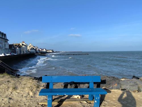 A deux pas d'la mer - last minute hotel in Unknown City