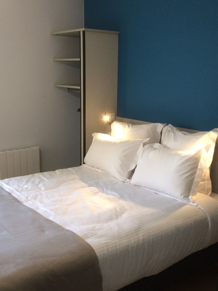 Hotel Azur — Agde