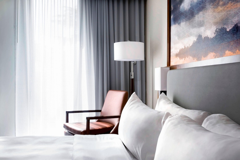 Marriott Greensboro Airport - photo 12