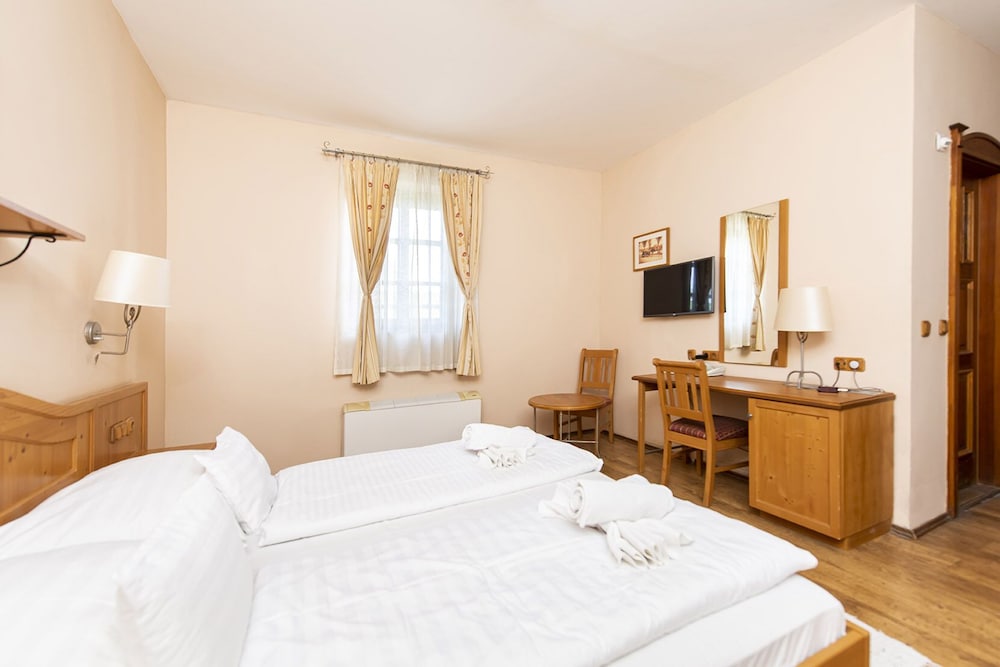 Gastland M1 Hotel & Conference Center — Paty — photo 4