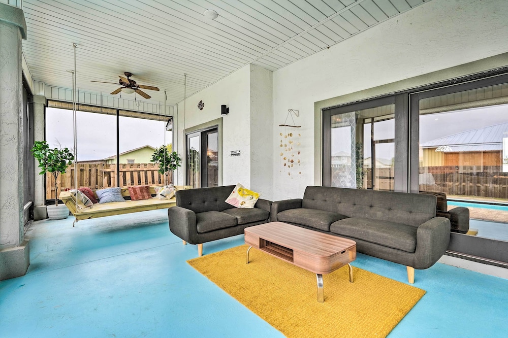 Mexico Beach Retreat with Grill and Private Pool — hotel in Mexico Beach