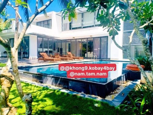 Villa Luxury 5Pn Sanctuary Resort Trung Tâm Hồ Tràm L Gần Biển Cách 20Met in Unknown City, Vietnam