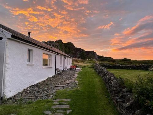 Easdale Cottage — 4-Star Luxury Hotel in Oban, United Kingdom