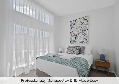 The Elm Apartments The Blue Room — 4-Star Luxury Hotel in Orange, Australia