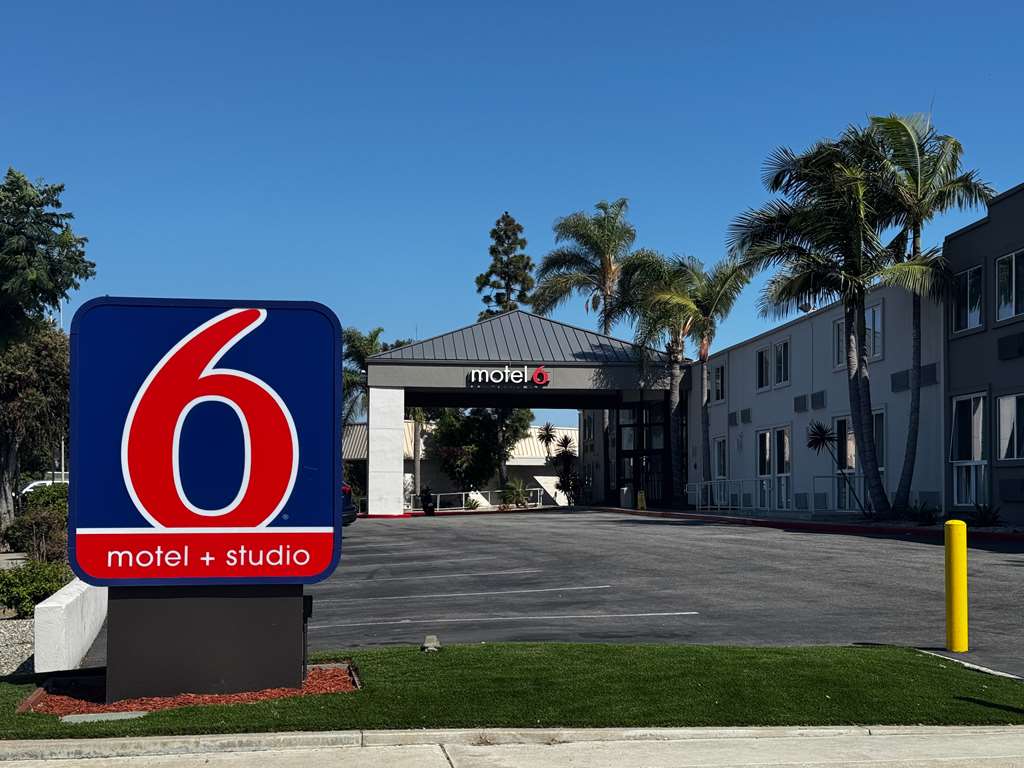 Studio 6 Suites Carson Ca — Carson